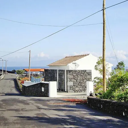 Holiday - Pdl02015-f Prainha (Sao Roque do Pico)